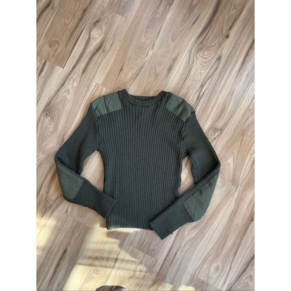 Vintage US Marine Corps Mens Olive Green Knitted Wool Commando Sweater Size 38 E